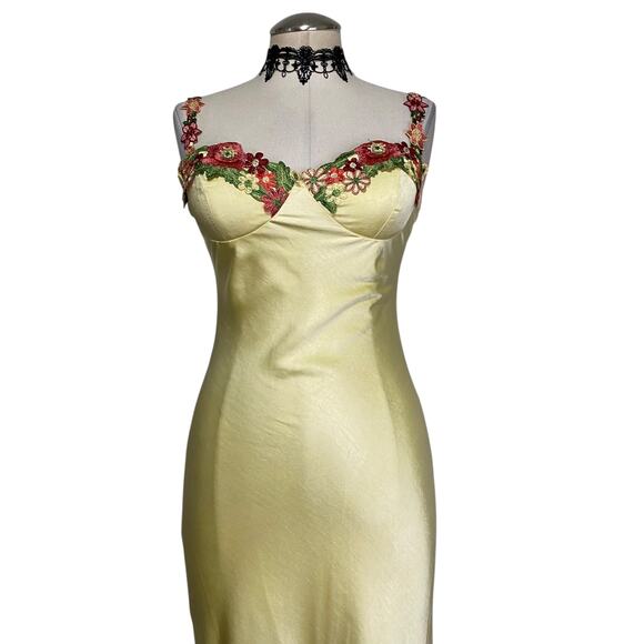 Realtix Coquette Floral Embroidery Shiny Yellow Full Length Gown - Picture 4 of 16